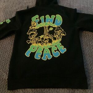 Hoodie (Peaceful Life)